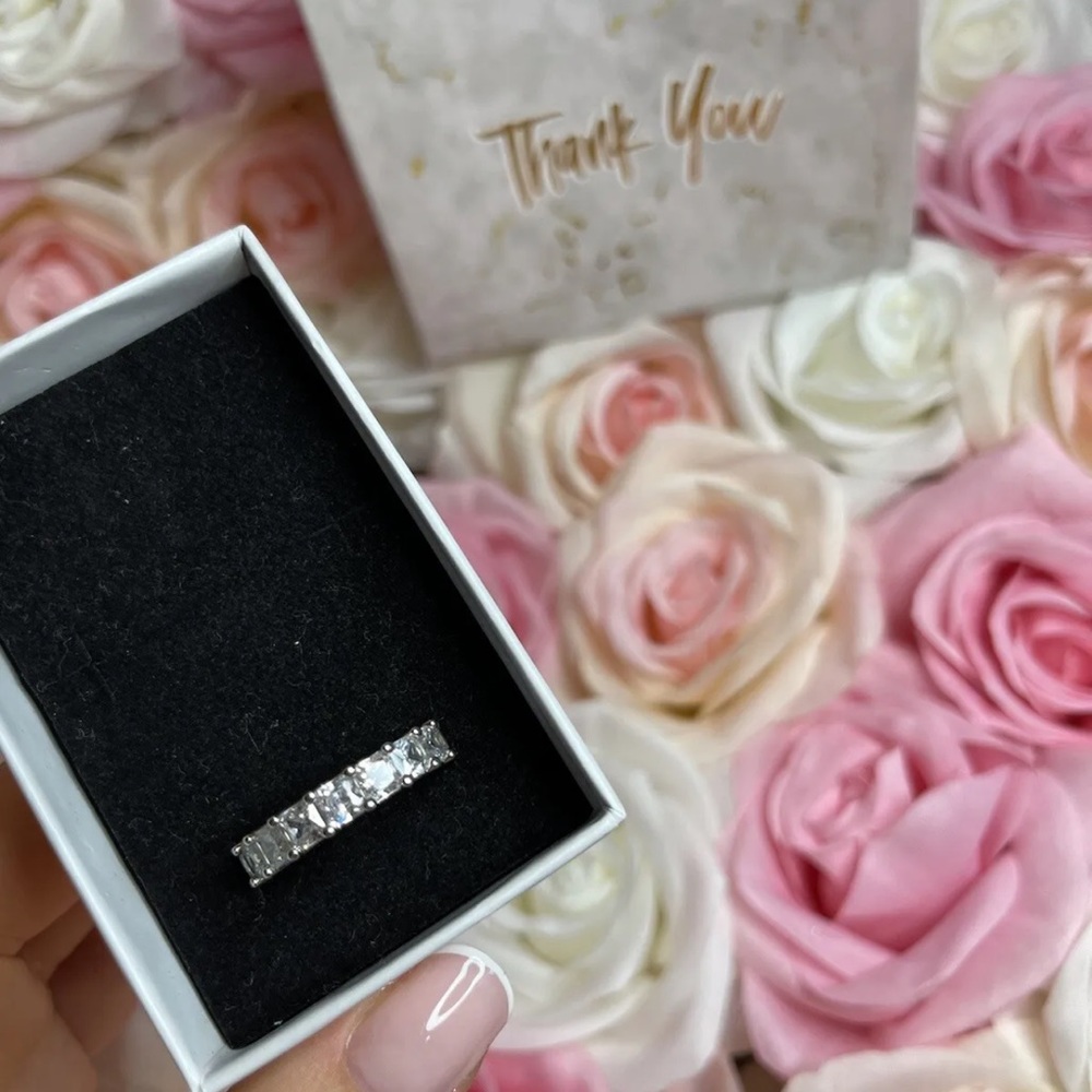 Track Silver Zircon Ring Size 7